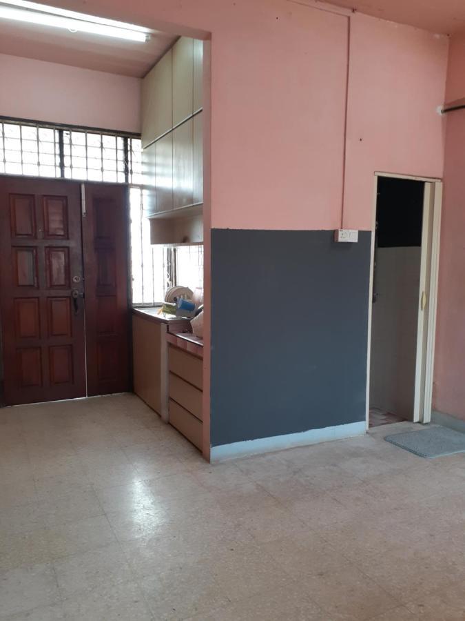 Homestay Idaman Tun Hussein - Harga Untuk 1 Rumah ,1 Bilik ,1 Bilik Air 4 Single Bed - Not Sharing Perai Extérieur photo