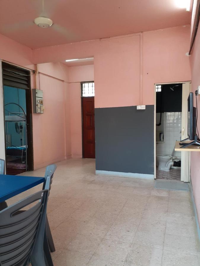 Homestay Idaman Tun Hussein - Harga Untuk 1 Rumah ,1 Bilik ,1 Bilik Air 4 Single Bed - Not Sharing Perai Extérieur photo